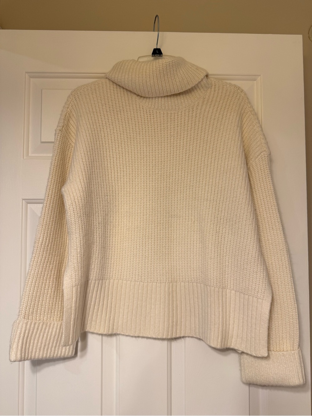 Loft Cream Turtleneck Knit Sweater
